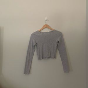 brandy melville grey long sleeve crop top